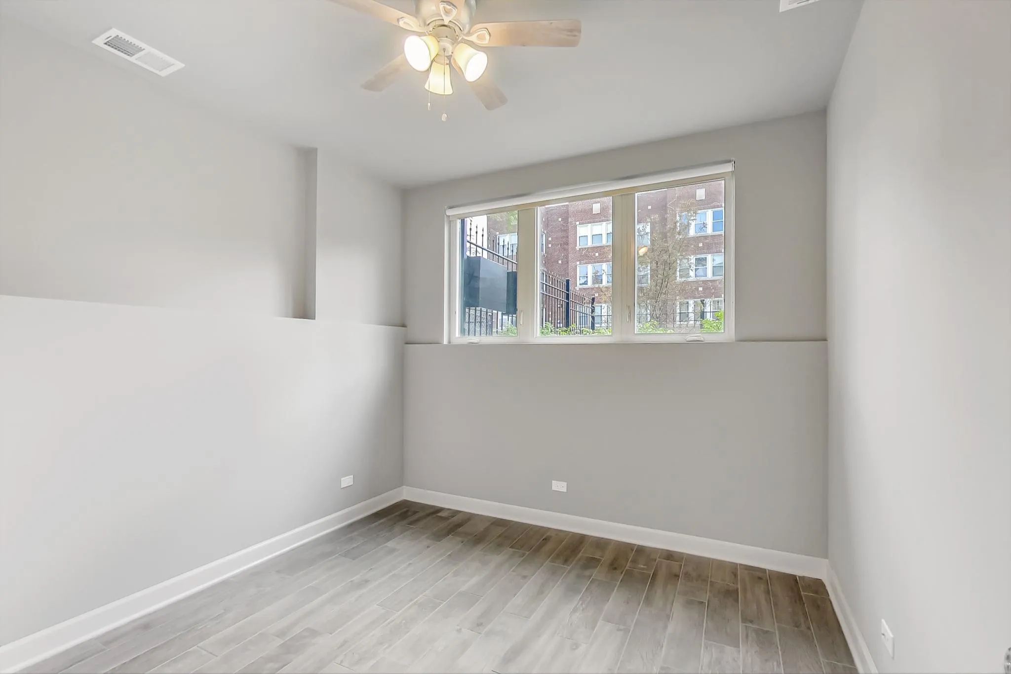 6204 S Kimbark Ave, ,  60637, USA 60637-unit#1W-Chicago-IL