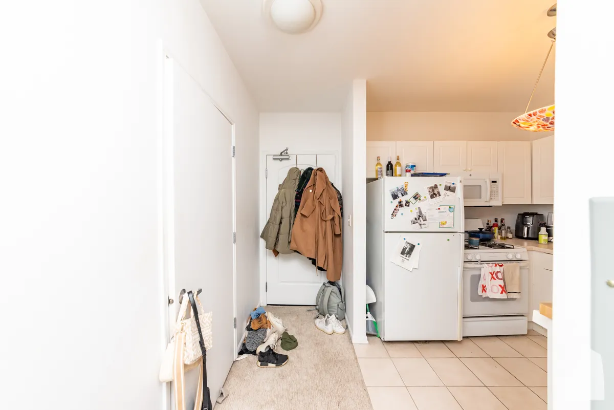 21 W Chestnut St, ,  60610, USA 60610-unit#1607-Chicago-IL