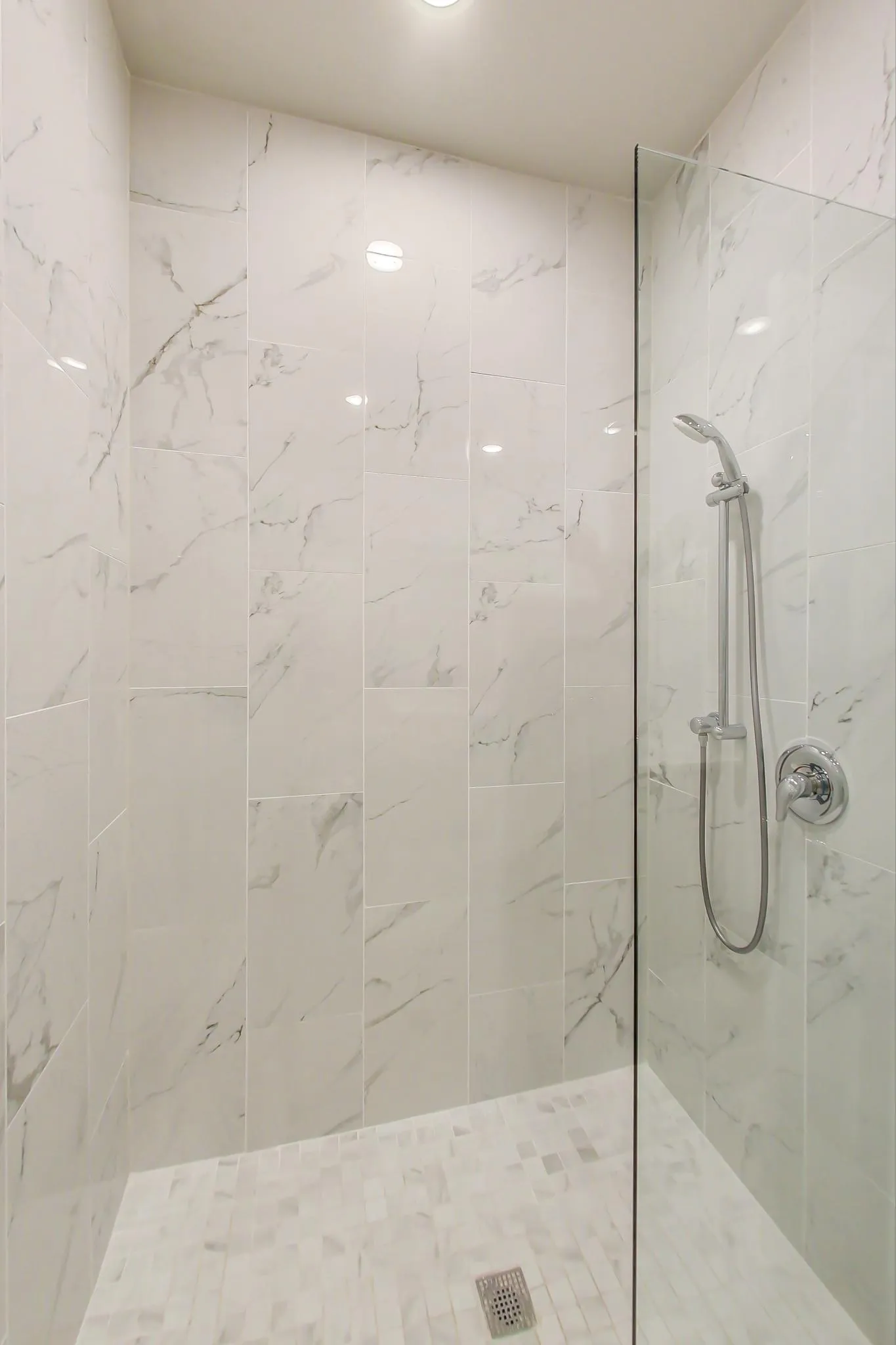 6135 S Kimbark Ave, , 60637, USA 60637-unit#202-Chicago-IL