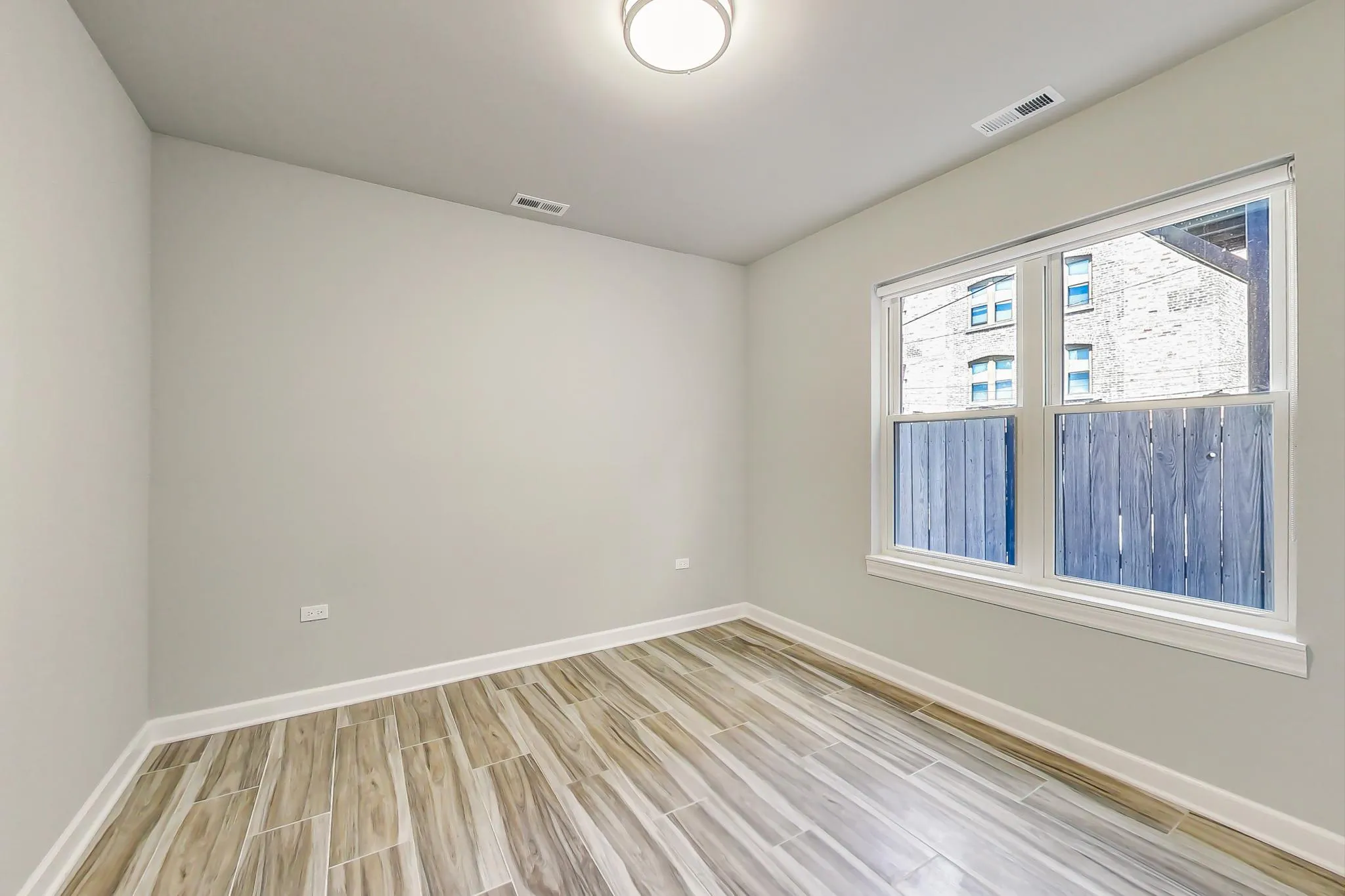 6135 S Kimbark Ave, , 60637, USA 60637-unit#202-Chicago-IL