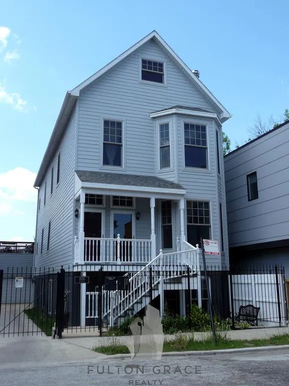 2720 W Chanay St, , 60647, USA 60647-unit#2-Chicago-IL
