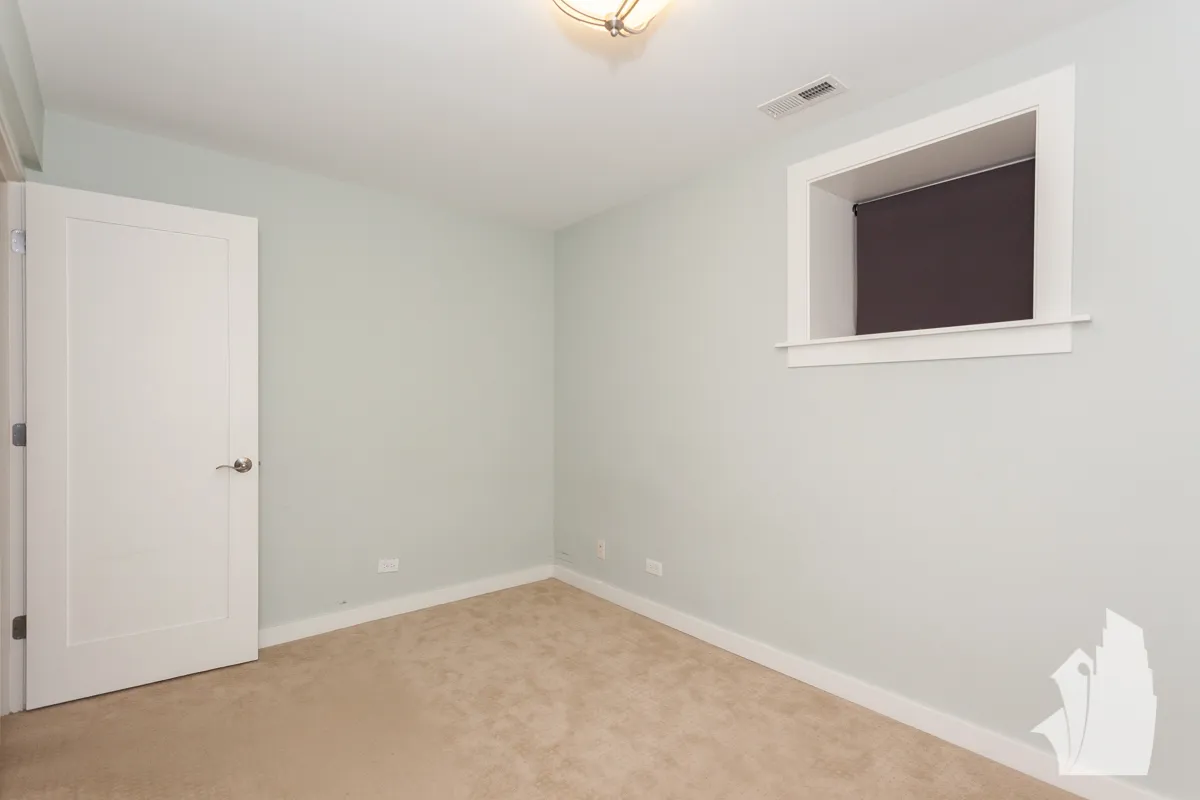 815 W Newport Ave, , 60657, USA 60657-unit#1R-Chicago-IL