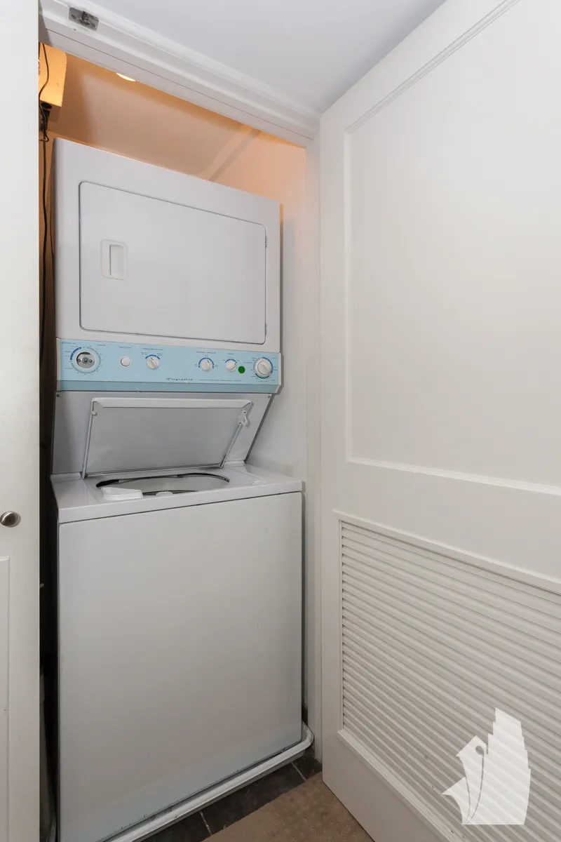 815 W Newport Ave, , 60657, USA 60657-unit#1R-Chicago-IL
