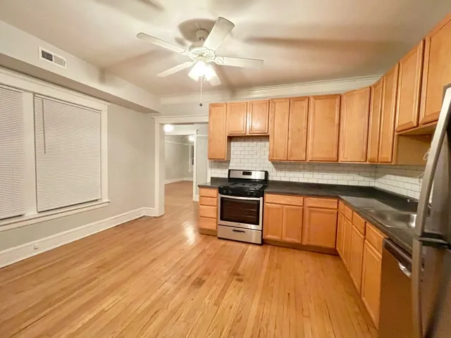 908 W Waveland Ave, ,  60613, USA 60613-unit#1-Chicago-IL