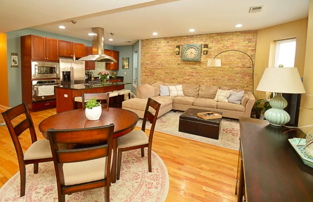 3740 N Wilton Ave, ,  60613, USA 60613-unit#4-Chicago-IL