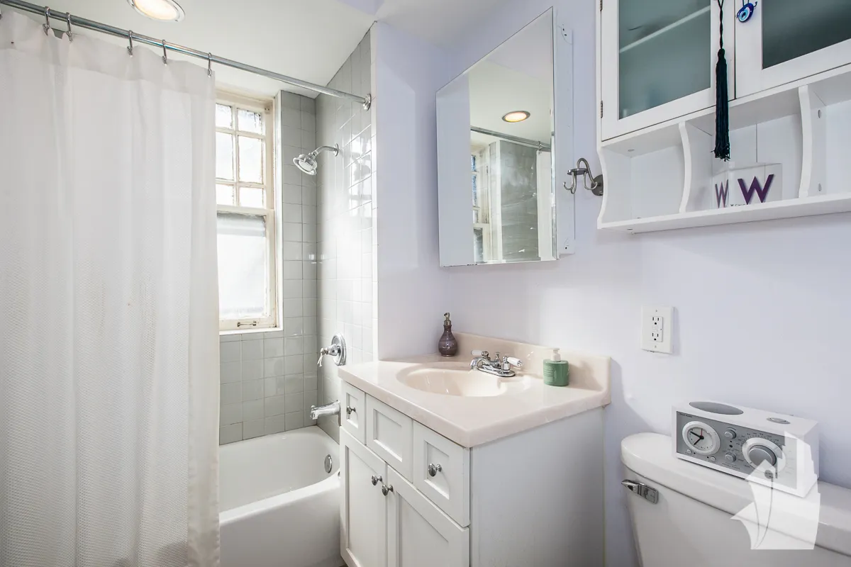 604 W Patterson Ave, ,  60613, USA 60613-unit#2-Chicago-IL