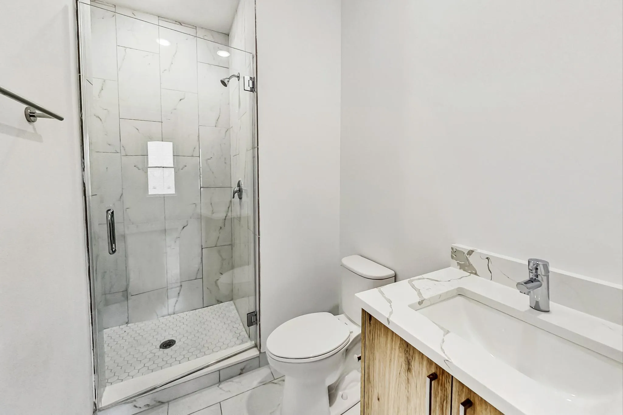 6135 S Kimbark Ave, ,  60637, USA 60637-unit#301-Chicago-IL