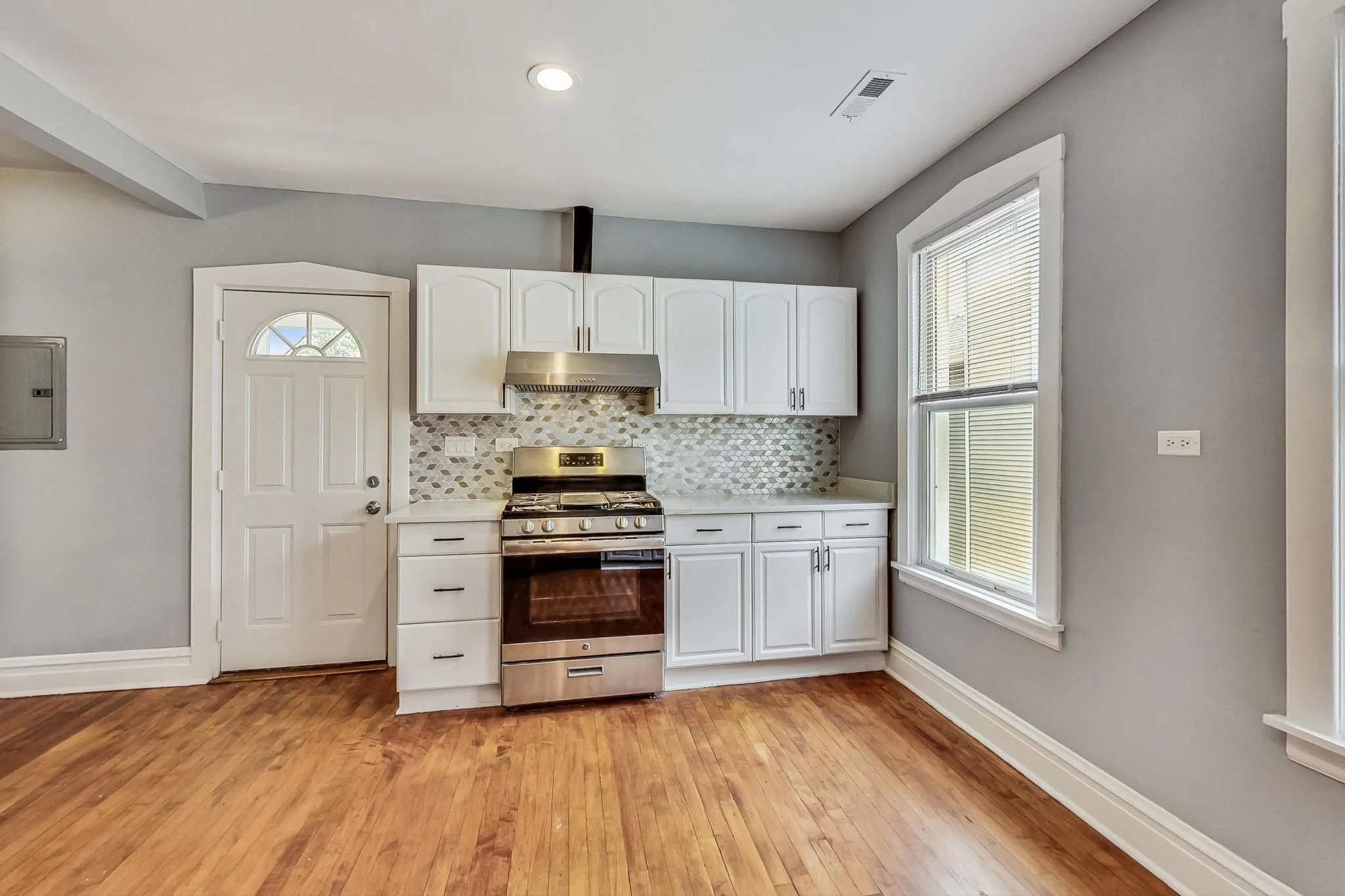 4057 N Whipple St, , 60618, USA 60618-unit#2-Chicago-IL