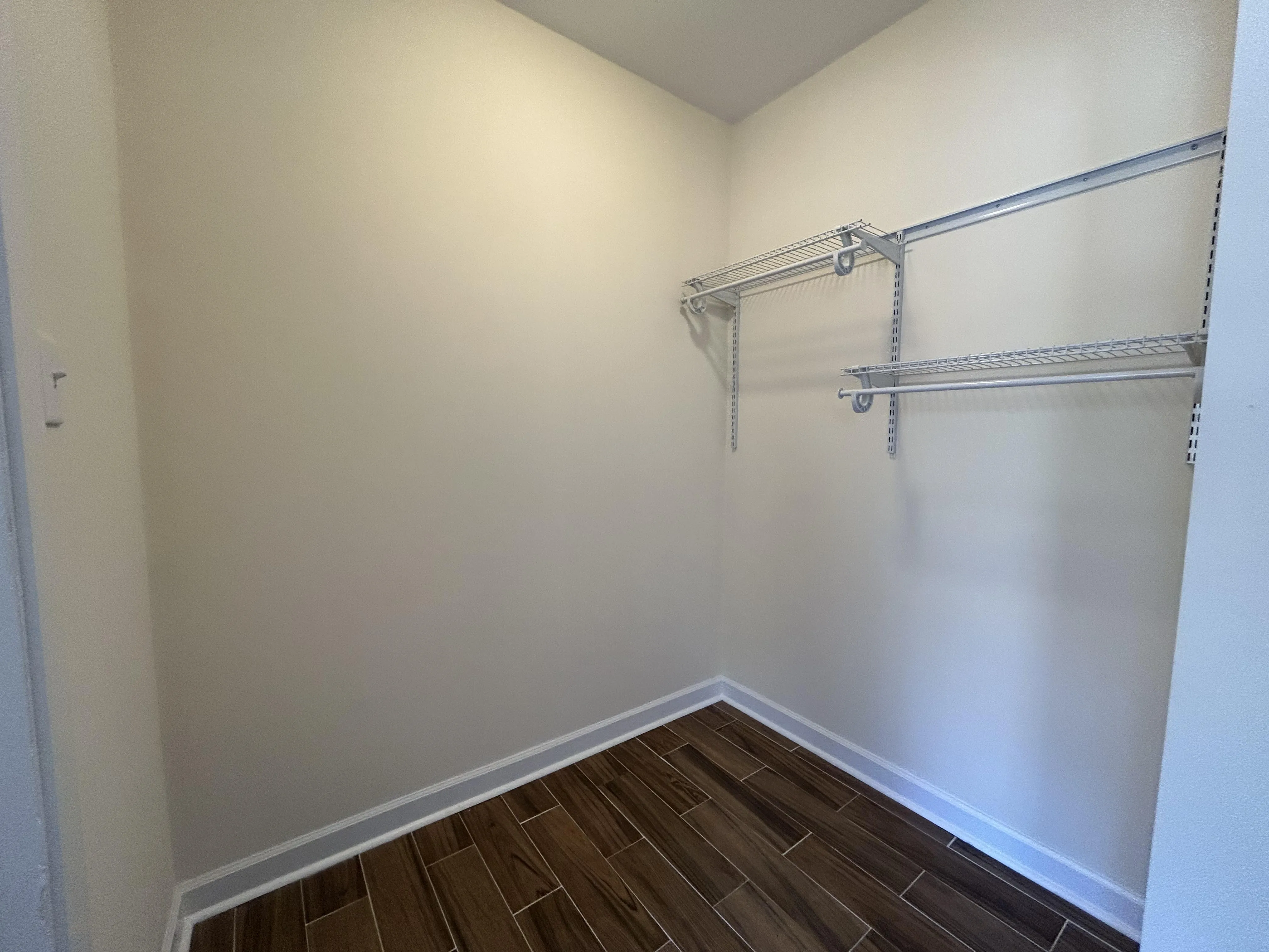 2712 N Milwaukee Ave, ,  60647, USA 60647-unit#201-Chicago-IL