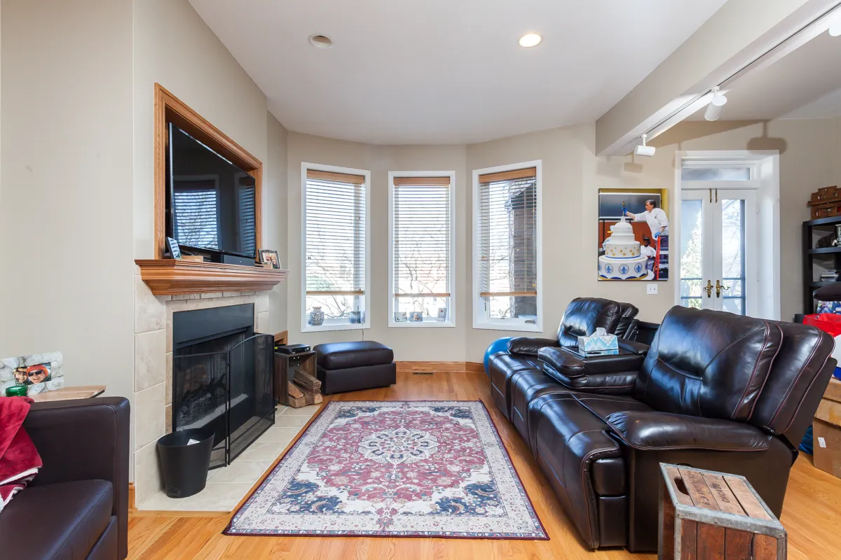 1455 W Wilson Ave, ,  60640, USA 60640-unit#2-Chicago-IL