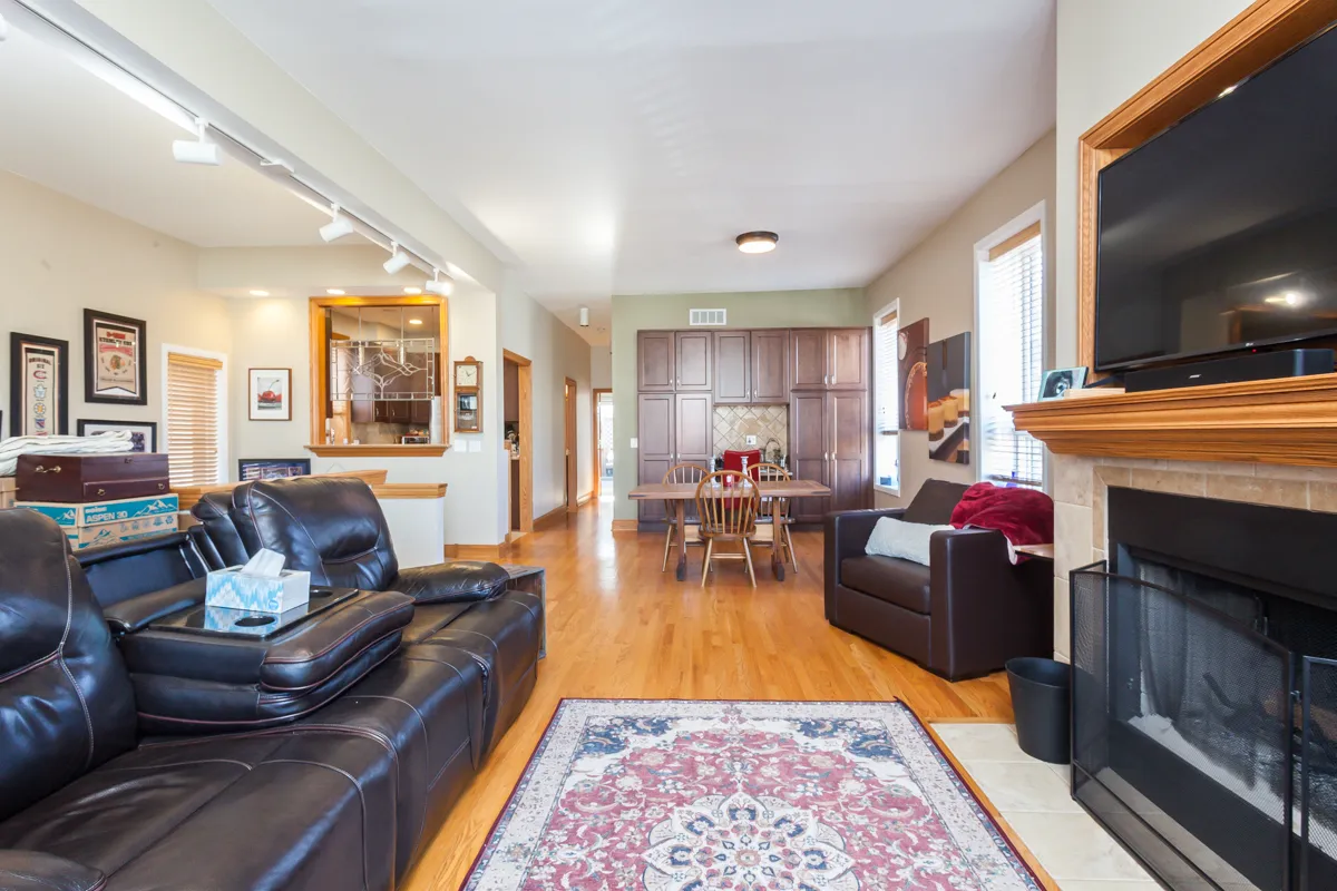 1455 W Wilson Ave, ,  60640, USA 60640-unit#2-Chicago-IL