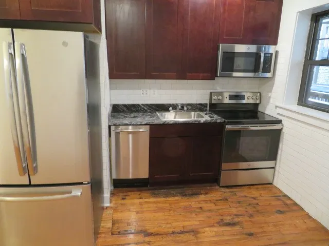 845 W Agatite Ave, ,  60640, USA 60640-unit#1E-Chicago-IL