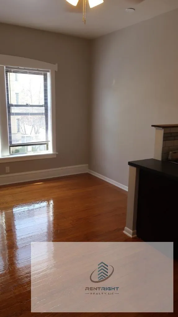 755 W Buena Ave, ,  60613, USA 60613-unit#206-Chicago-IL