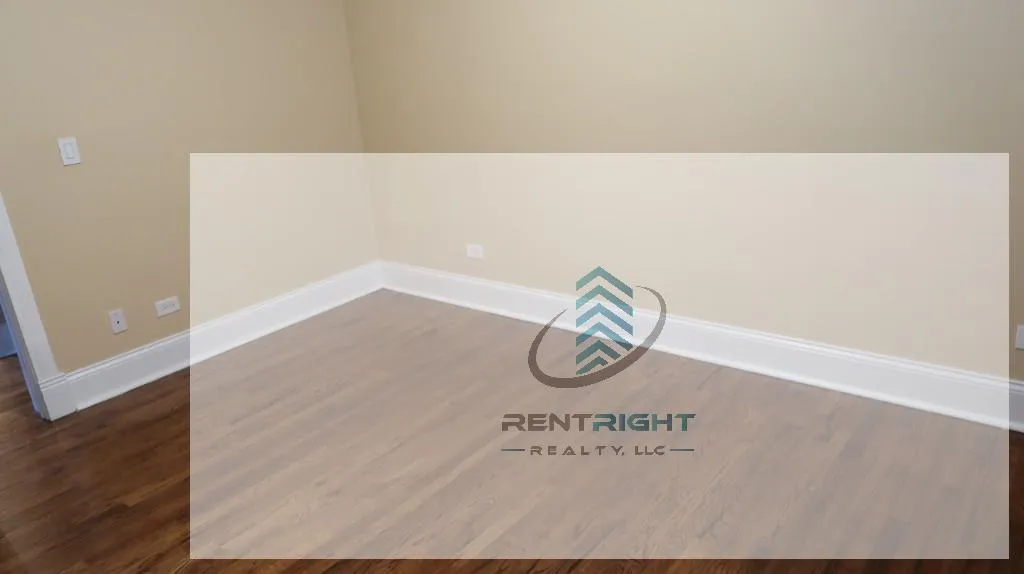 2836 N Francisco Ave, ,  60618, USA 60618-unit#2836 - G-Chicago-IL