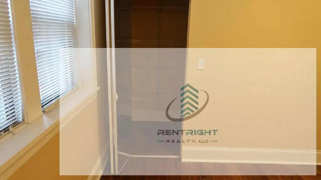 2836 N Francisco Ave, ,  60618, USA 60618-unit#2836 - G-Chicago-IL
