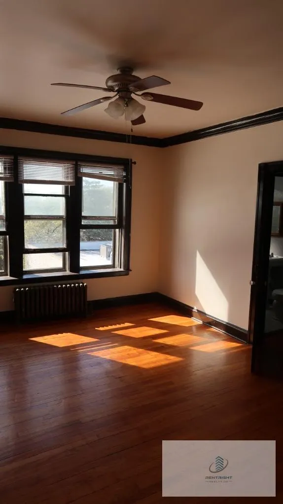 4588 N Elston Ave, ,  60630, USA 60630-unit#304-Chicago-IL