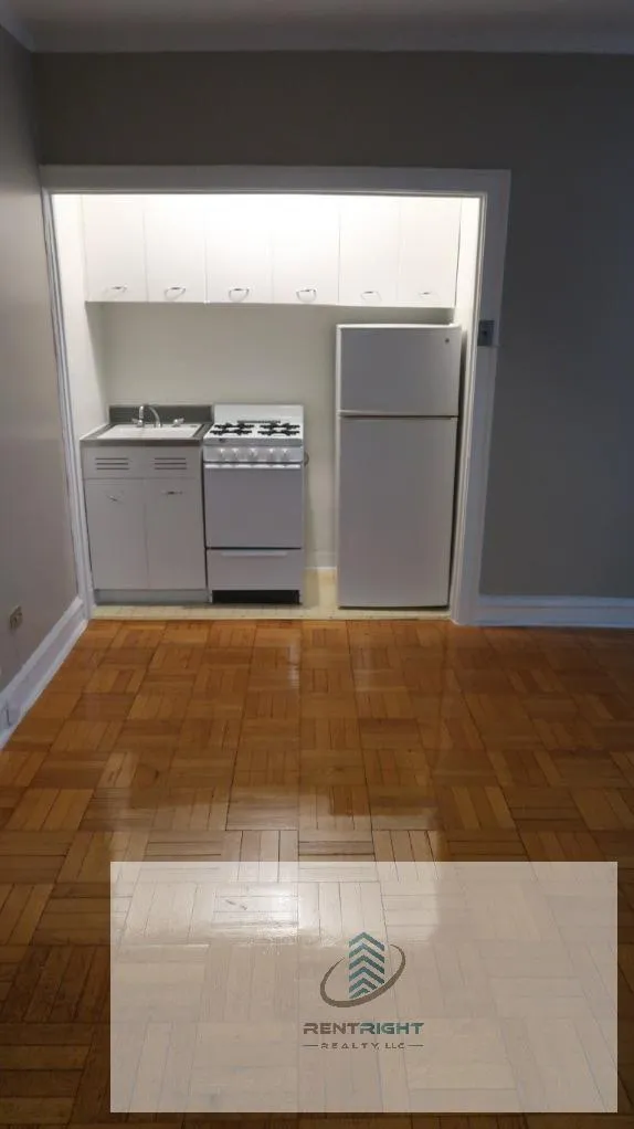 1209 W Sherwin Ave, ,  60626, USA 60626-unit#1209-208-Chicago-IL