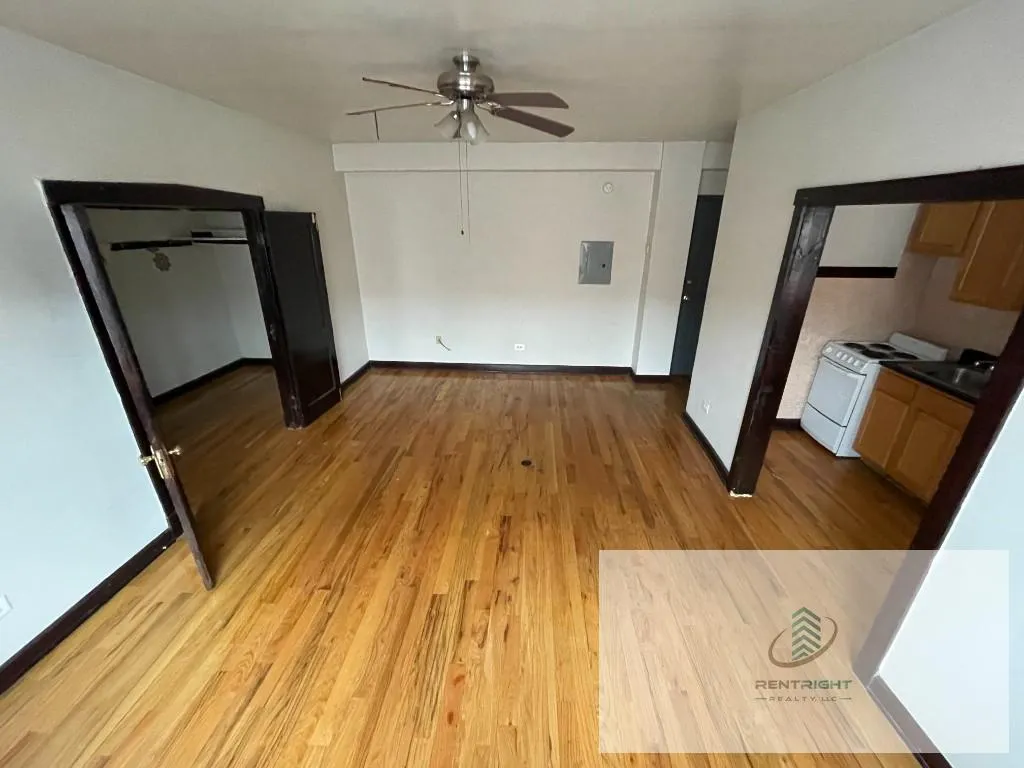 4019 W Irving Park Rd, ,  60641, USA 60641-unit#4027-305-Chicago-IL