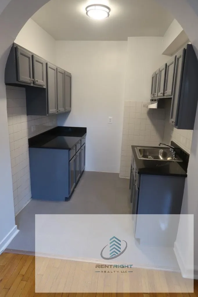 426 W Briar Pl, , 60657, USA 60657-unit#E5-Chicago-IL