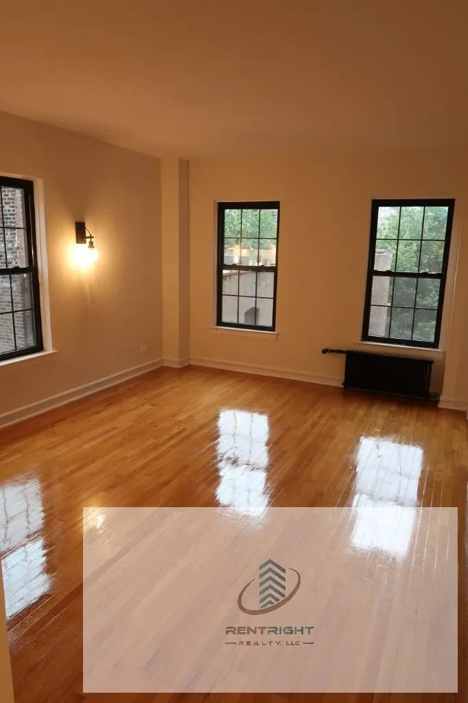 426 W Briar Pl, , 60657, USA 60657-unit#E5-Chicago-IL