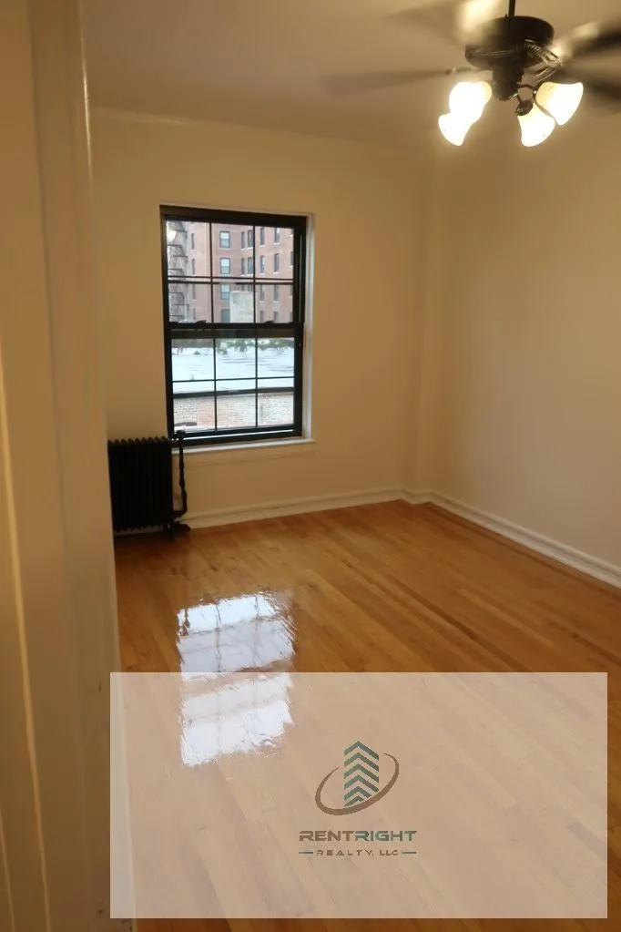 426 W Briar Pl, , 60657, USA 60657-unit#E5-Chicago-IL