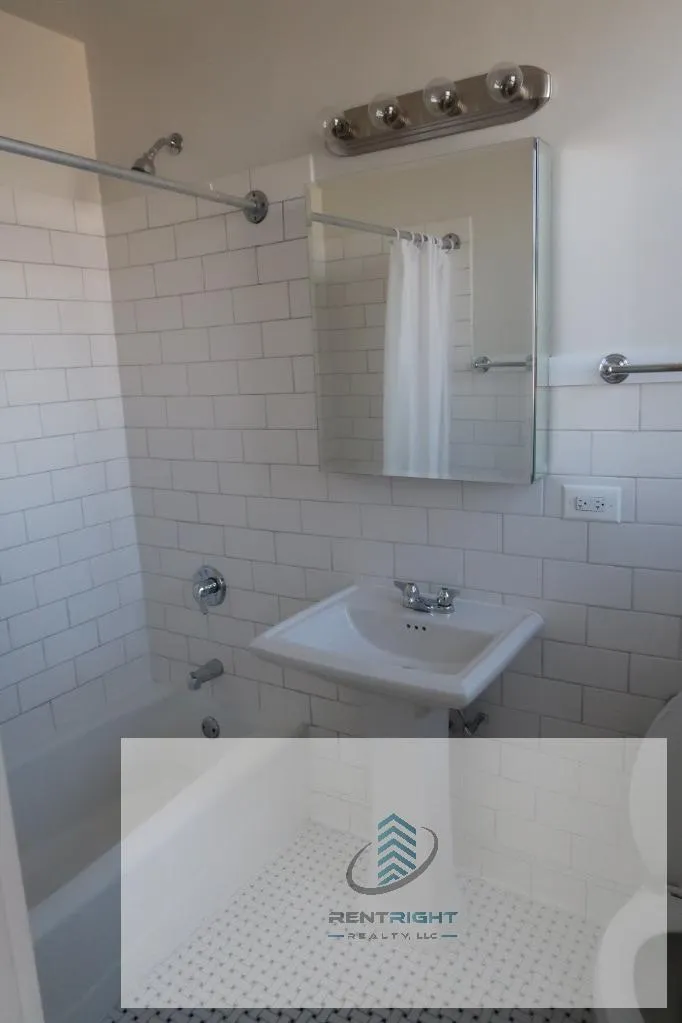 4526 N Sheridan Rd, ,  60640, USA 60640-unit#603-Chicago-IL