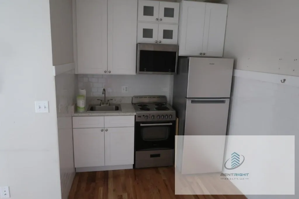 4526 N Sheridan Rd, , 60640, USA 60640-unit#518-Chicago-IL
