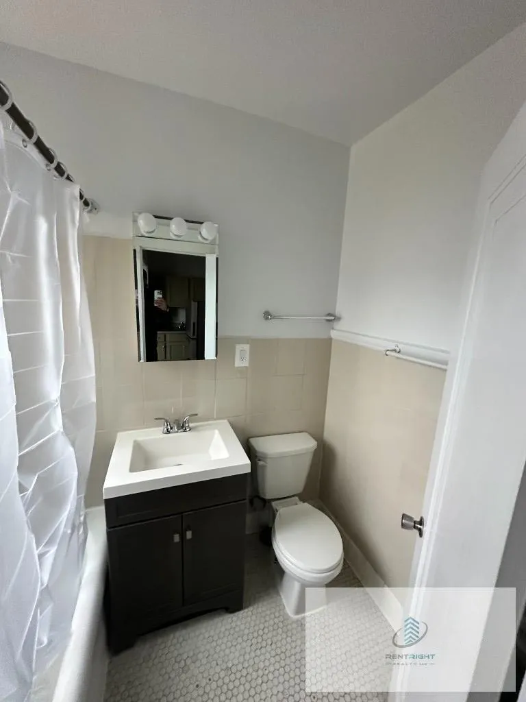 5301 N Ashland Ave, , 60640, USA 60640-unit#305-Chicago-IL