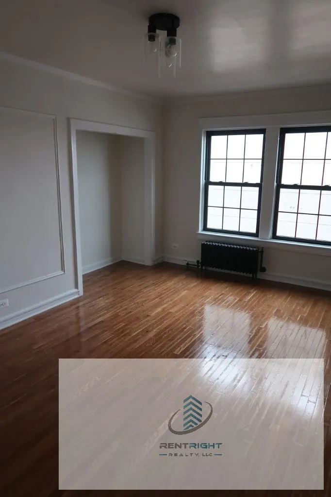 426 W Briar Pl, ,  60657, USA 60657-unit#J7-Chicago-IL