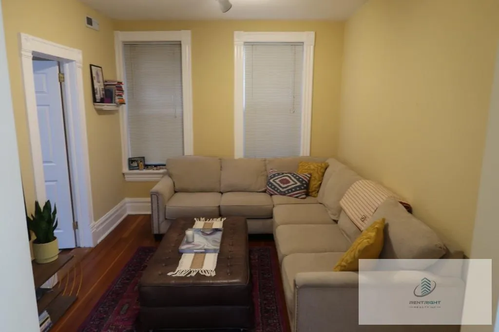 1311 N Bosworth Ave, ,  60642, USA 60642-unit#2M-Chicago-IL
