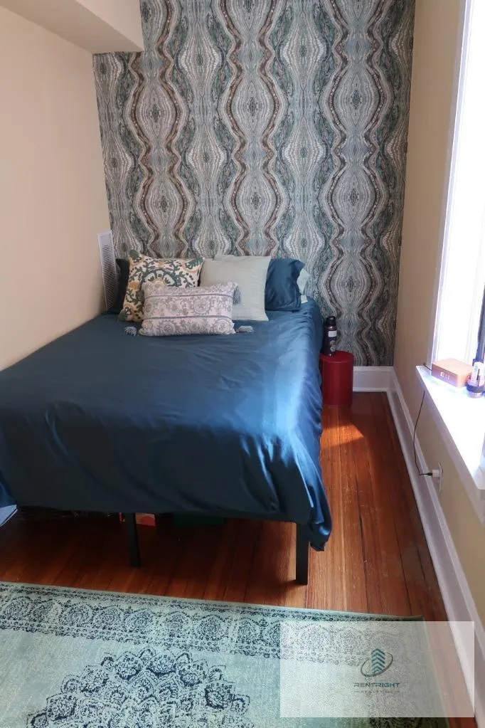 1311 N Bosworth Ave, ,  60642, USA 60642-unit#2M-Chicago-IL