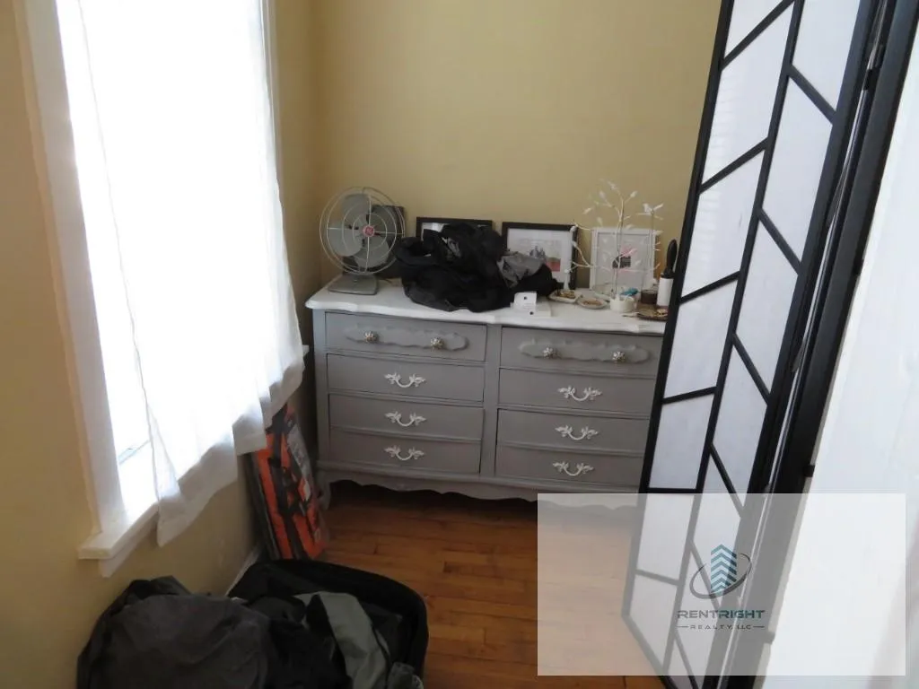 1311 N Bosworth Ave, ,  60642, USA 60642-unit#2F-Chicago-IL
