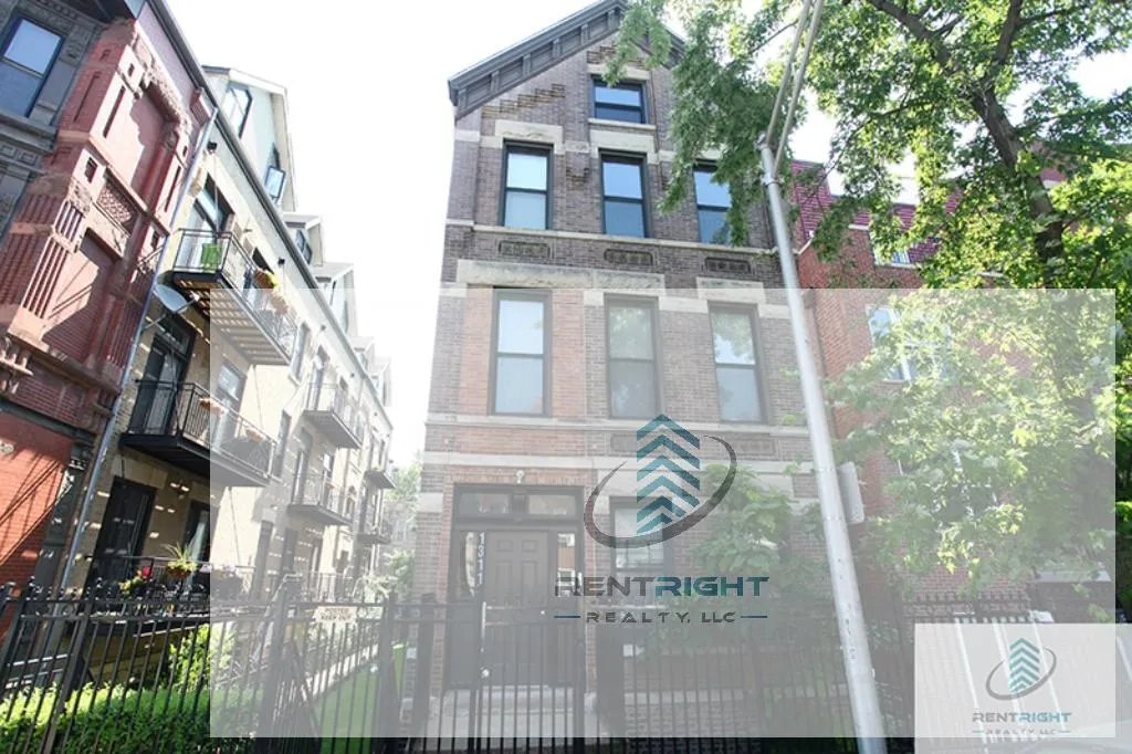 1311 N Bosworth Ave, ,  60642, USA 60642-unit#2F-Chicago-IL