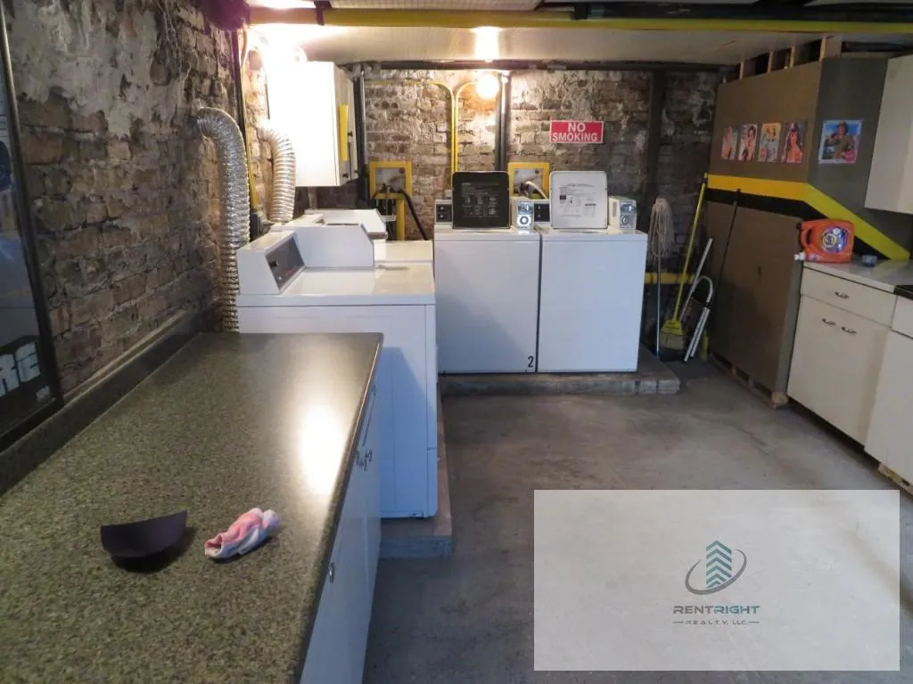 1311 N Bosworth Ave, ,  60642, USA 60642-unit#2F-Chicago-IL
