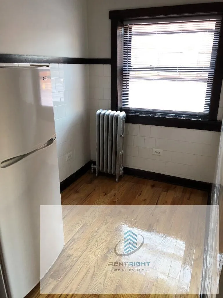 4019 W Irving Park Rd, ,  60641, USA 60641-unit#4019 - 302-Chicago-IL