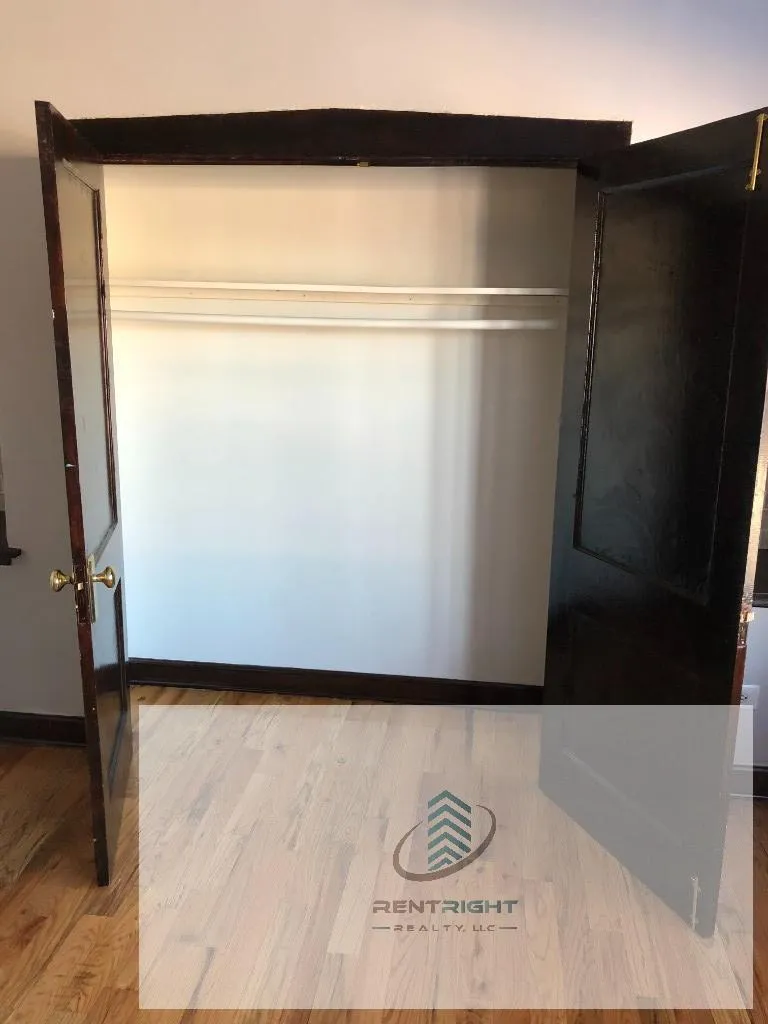 4019 W Irving Park Rd, ,  60641, USA 60641-unit#4019 - 302-Chicago-IL