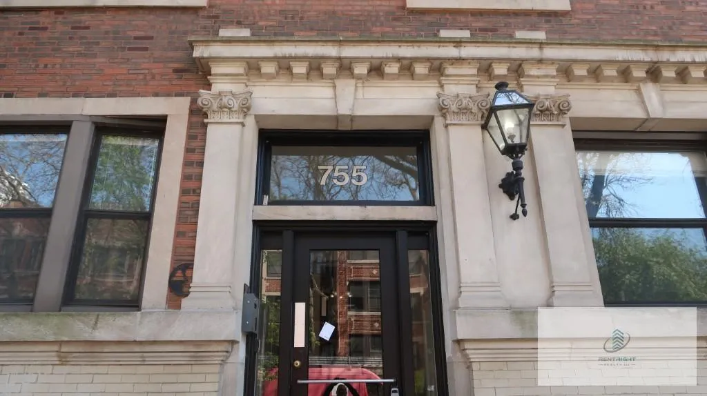 755 W Buena Ave, ,  60613, USA 60613-unit#G2-Chicago-IL