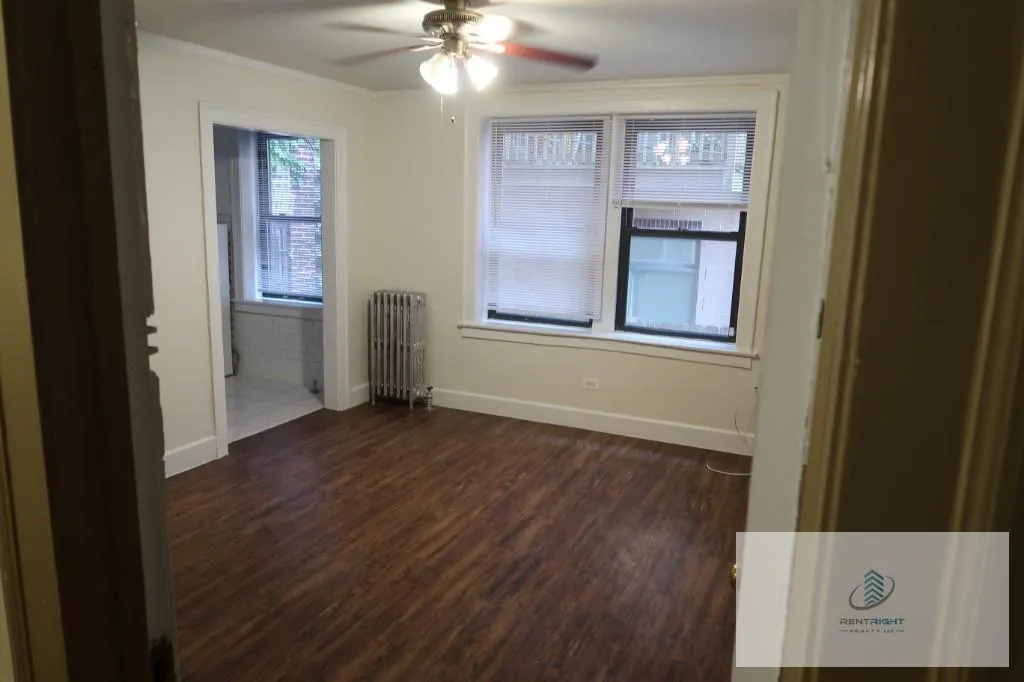 4236 N Broadway, , 60613, USA 60613-unit#4236-303-Chicago-IL