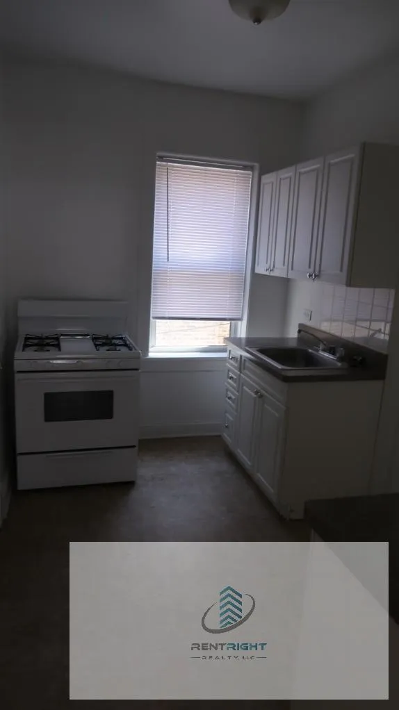 4846 W Hutchinson St, ,  60641, USA 60641-unit#4848 - 3B-Chicago-IL