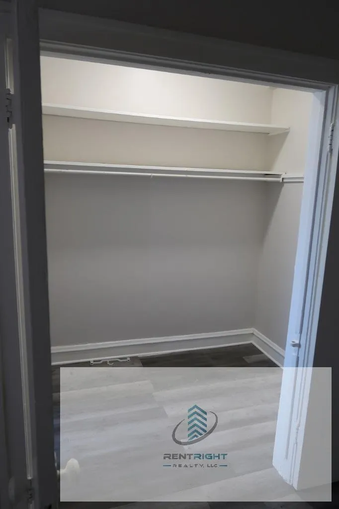 4477 N Elston Ave, ,  60630, USA 60630-unit#208-Chicago-IL