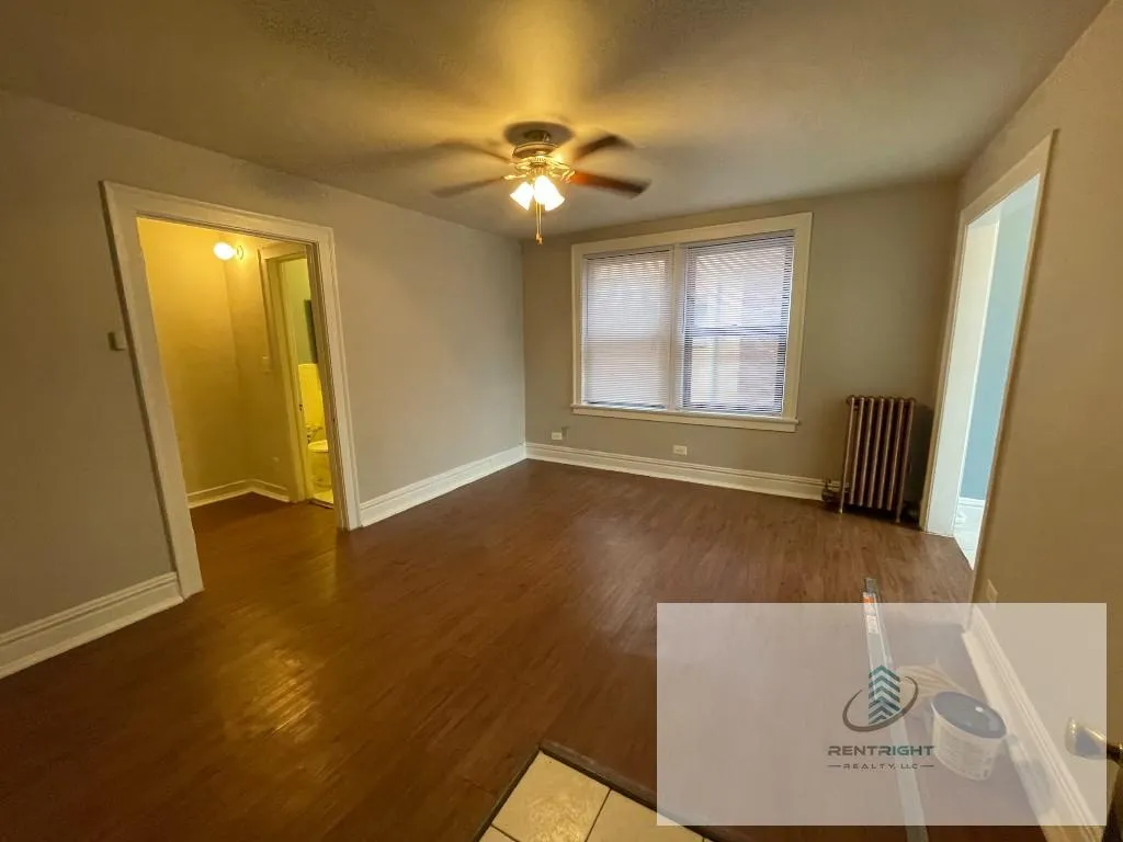 4236 N Broadway, , 60613, USA 60613-unit#4236-304-Chicago-IL