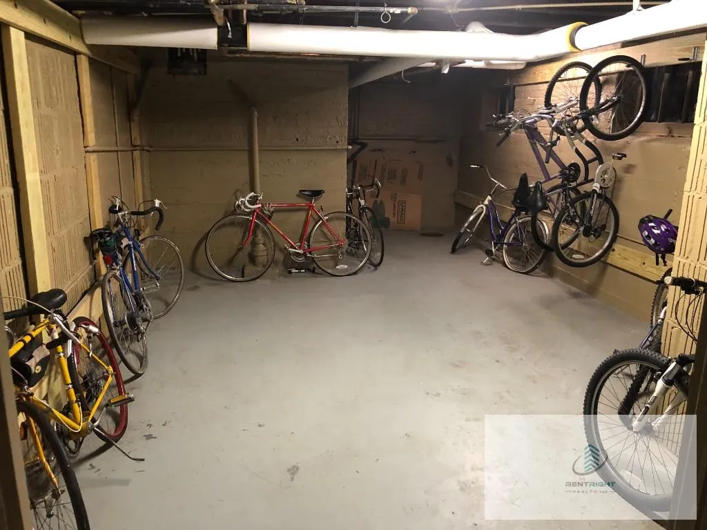 4236 N Broadway, ,  60613, USA 60613-unit#4236-304-Chicago-IL