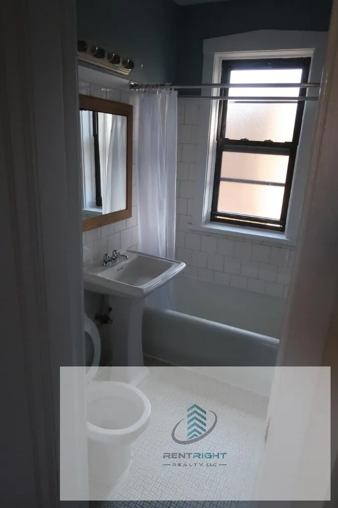1747 W Devon Ave, , 60660, USA 60660-unit#1749-3-Chicago-IL