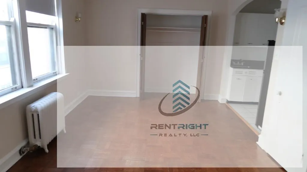 1209 W Sherwin Ave, ,  60626, USA 60626-unit#1209-811-Chicago-IL