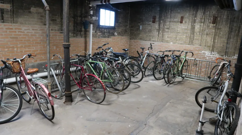 2617 W Gunnison St, ,  60625, USA 60625-unit#2619 - 1E-Chicago-IL