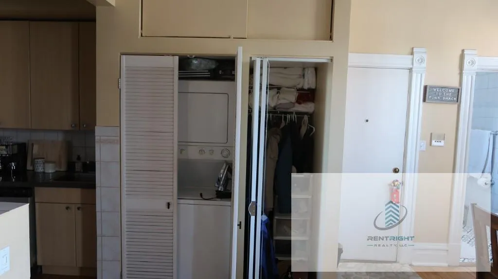 1547 W Blackhawk St, ,  60622, USA 60622-unit#3C-Chicago-IL