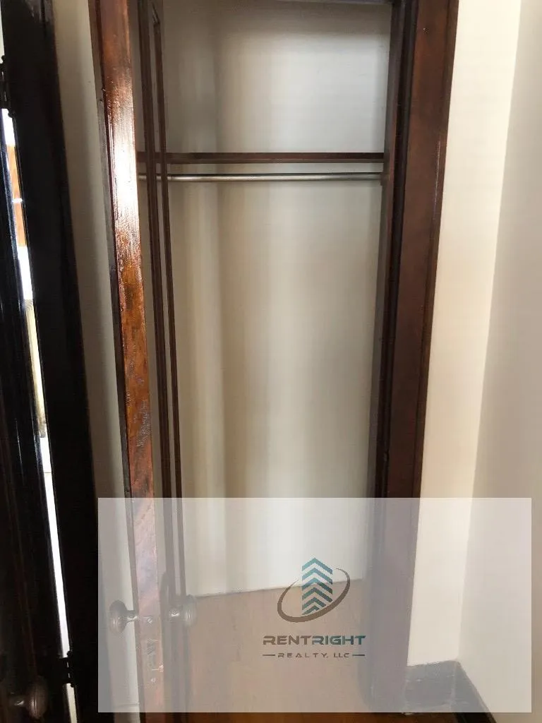 4645 N Elston Ave, ,  60630, USA 60630-unit#4645.5 3E-Chicago-IL
