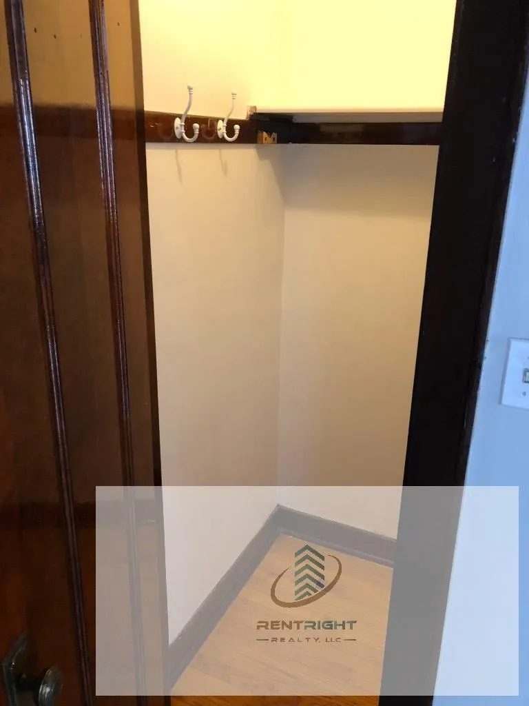 4645 N Elston Ave, ,  60630, USA 60630-unit#4645.5 3E-Chicago-IL