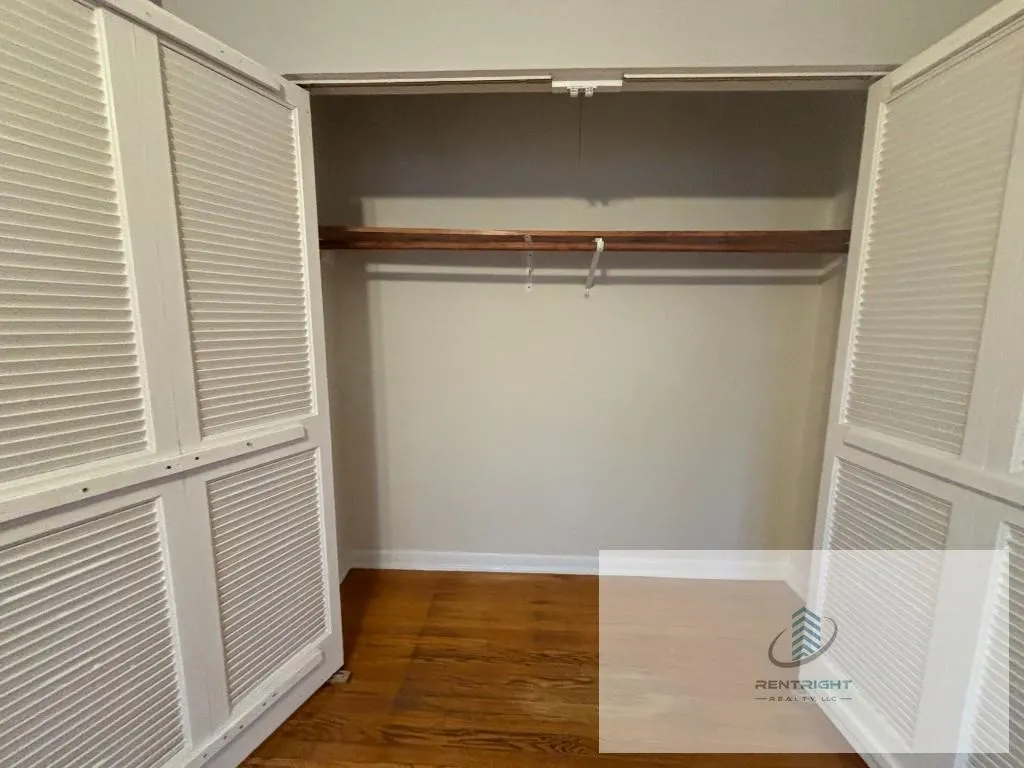 755 W Buena Ave, , 60613, USA 60613-unit#306-Chicago-IL