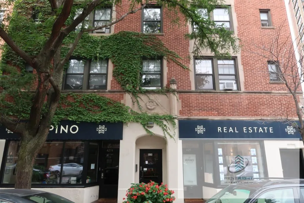 4236 N Broadway, , 60613, USA 60613-unit#4236-201-Chicago-IL